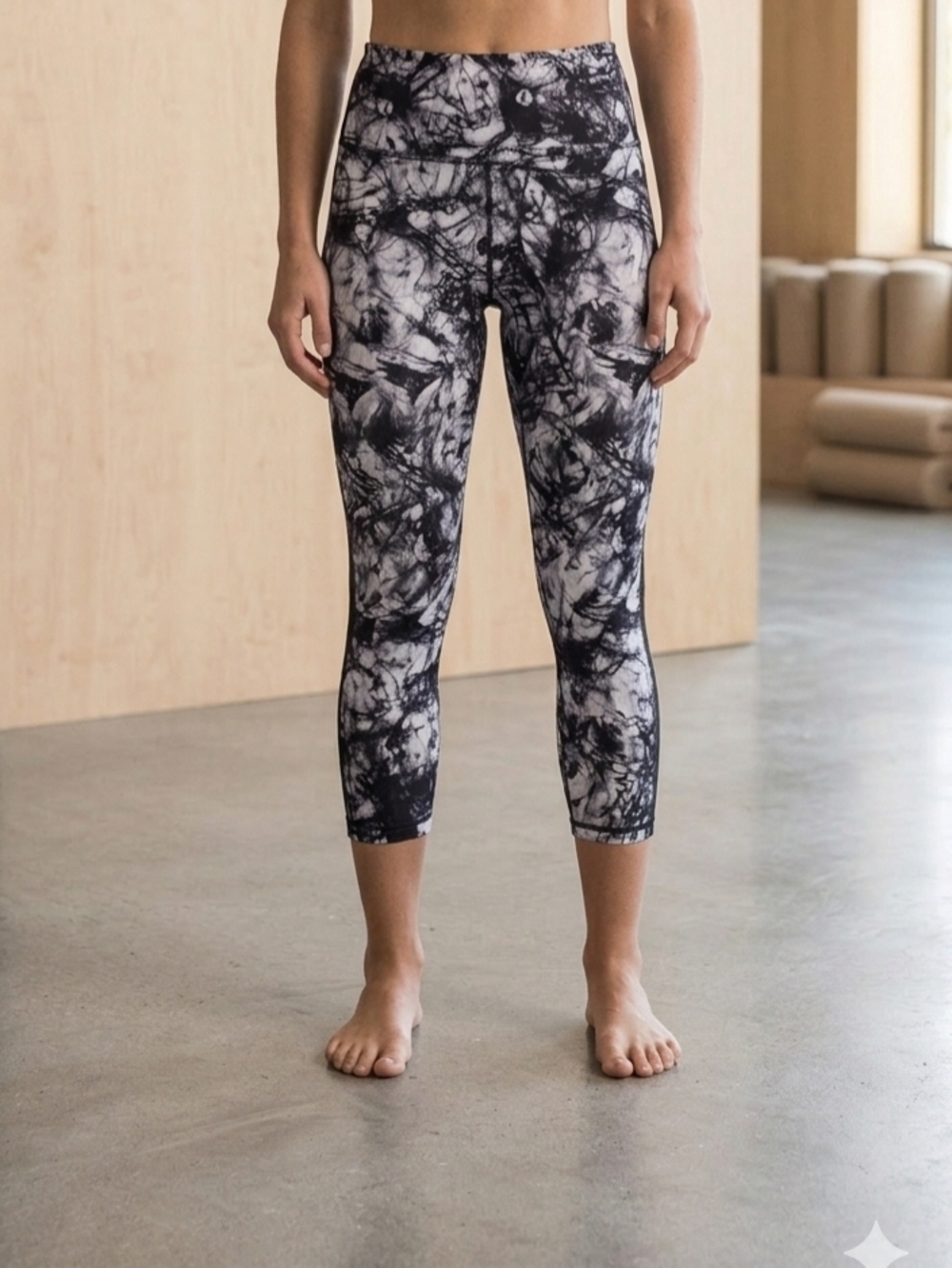 lululemon Black and White Marble Capri Leggings